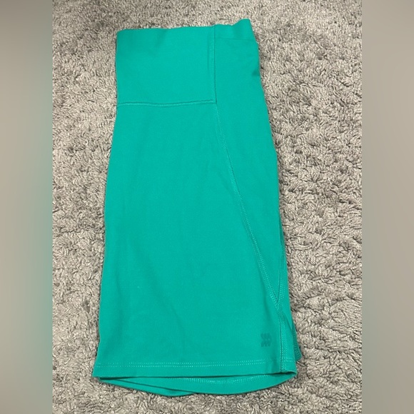 All In Motion Women’s Biker Shorts - Picture 3 of 3